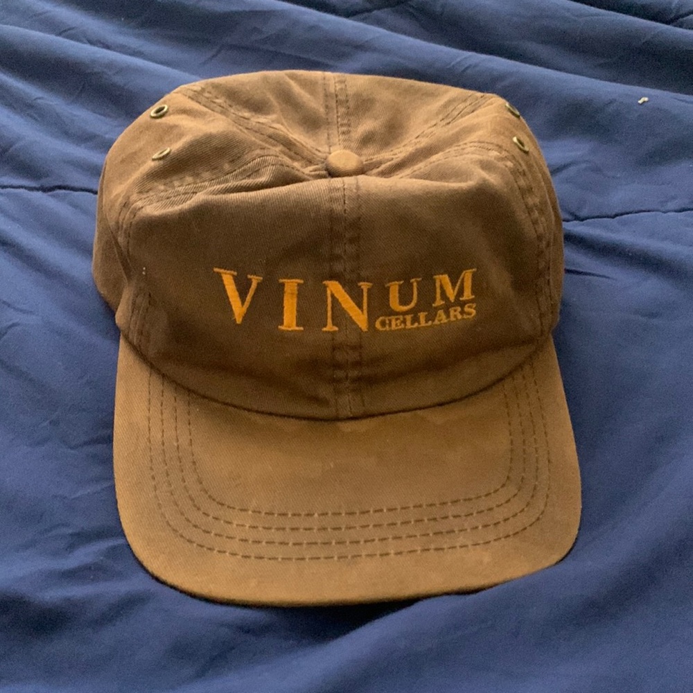 Vinum Cellars vintage hat (One size fits all)